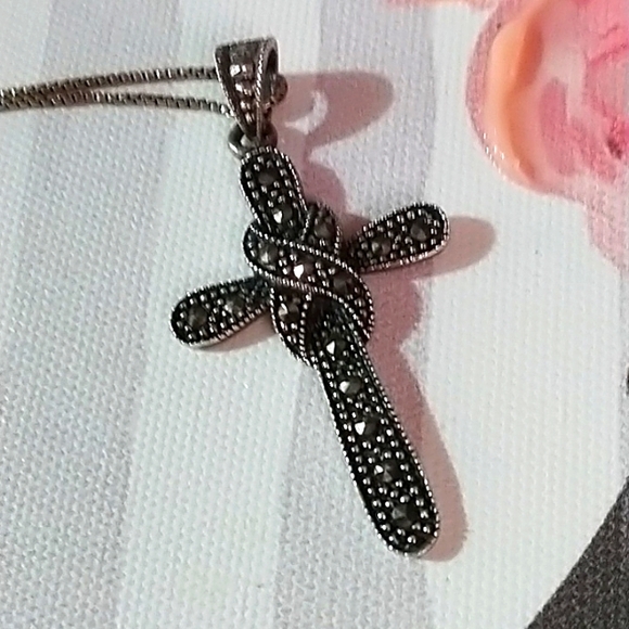 VTG 💖 REAL Italy Marcacite & 925 Silver Cross - Picture 1 of 10